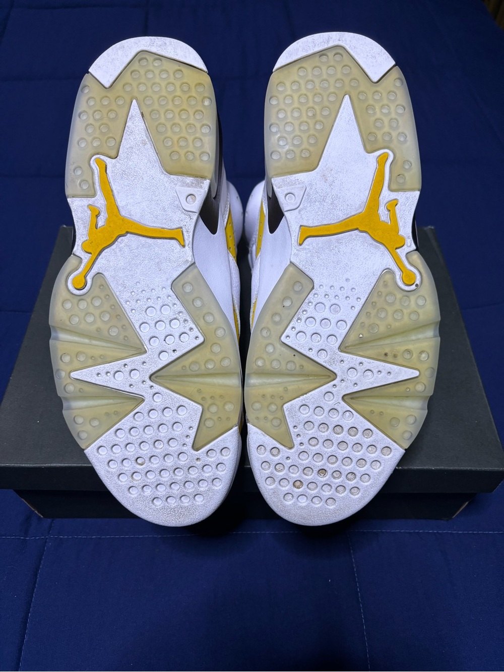 Jordan 6 Retro Yellow Ochre 2024 Size 10.5 - Picture 5 of 7
